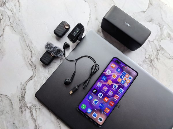 稳益配 南卡Qmic麦克风开箱实测: 把录音棚揣进兜里是种什么体验?